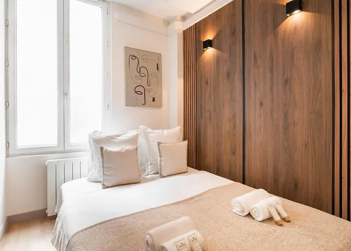 Montparnasse Deluxe