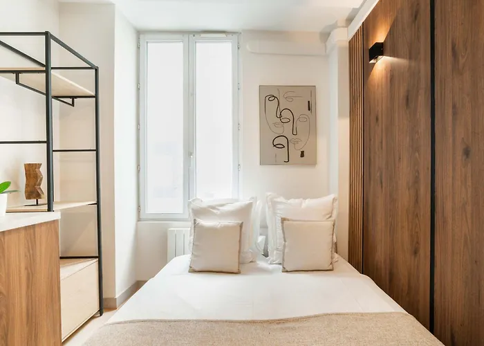Montparnasse Deluxe Париж